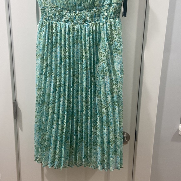 Maggy London size 10 blue and green midi dress NWT accordion fold  fan fold - Picture 2 of 13